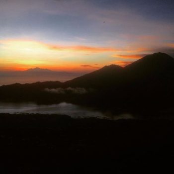 Boven op Mount Batur